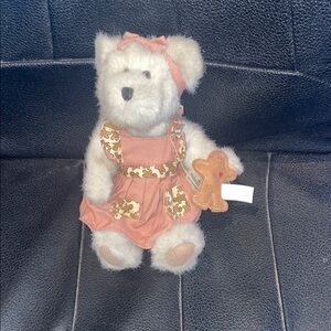 Mary Kate Gingerberry Boyd’s Bear